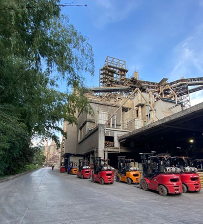 alquilar equipos de montacargas 1